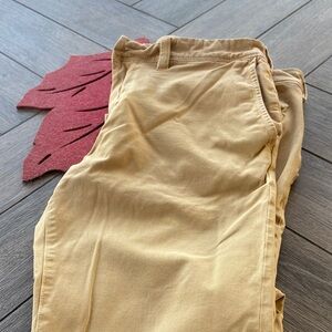 Men's AE Khaki Pants